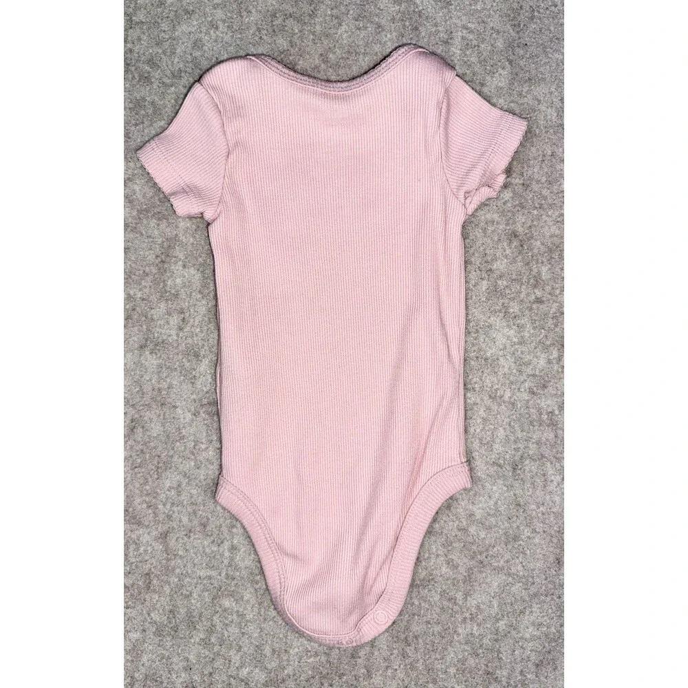 Carters 0-3month Baby Girl One Piece Bodysuit Mamas Bestie
